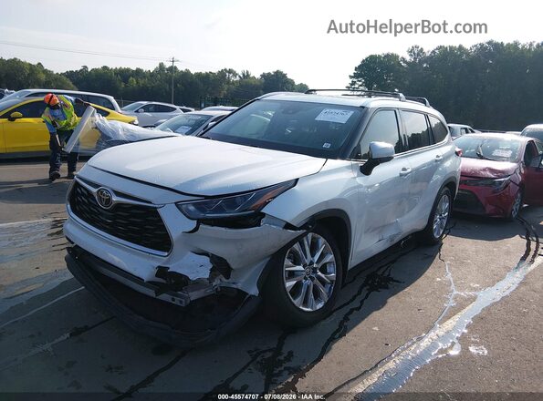 5TDKDRBH4PS009974 2023 TOYOTA HIGHLANDER White Przód lewy