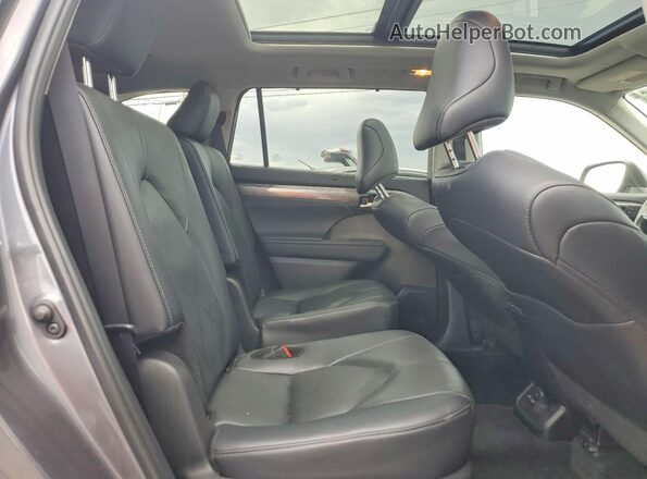 5TDKDRBH4RS538909 2024 TOYOTA HIGHLANDER Gray Սալոնի հետևի տեսք