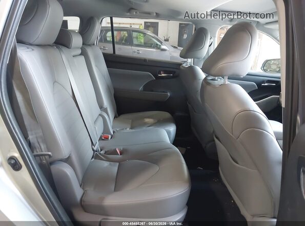 5TDKDRBH5PS023401 2023 TOYOTA HIGHLANDER Gray VIN კოდის სტიკერის ხედი