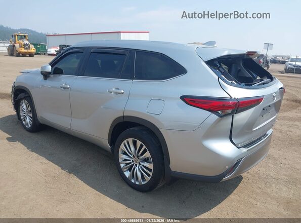 5TDKDRBH5PS035371 2023 TOYOTA HIGHLANDER Silver Tył lewy