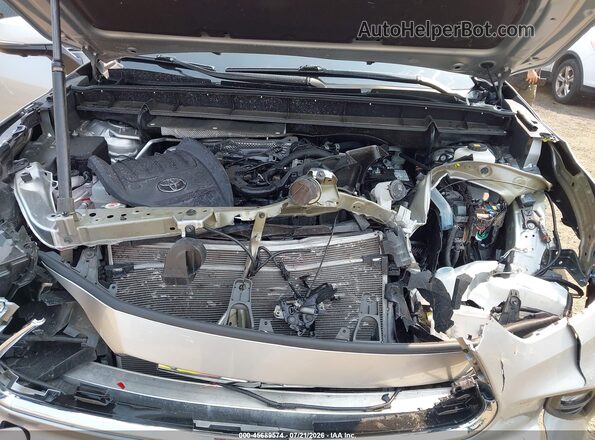 5TDKDRBH5PS035371 2023 TOYOTA HIGHLANDER Silver Widok z tyłu