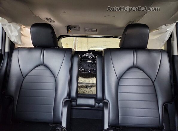 5TDKDRBH5PS046600 2023 TOYOTA HIGHLANDER Серебряный Вид задних сидений
