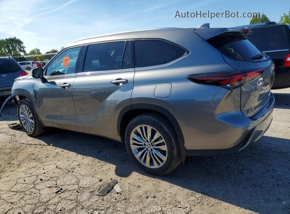 5TDKDRBH5SS580964 2025 TOYOTA HIGHLANDER Silver Задня ліва чверть
