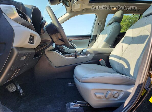 5TDKDRBH5TS597622 2026 TOYOTA HIGHLANDER Black Front interior view