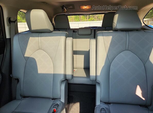 5TDKDRBH5TS597622 2026 TOYOTA HIGHLANDER Black Rear seats view
