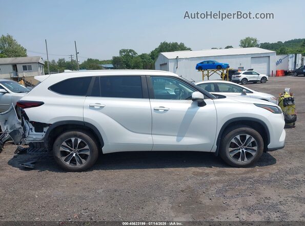 5TDKDRBH5TS600583 2026 TOYOTA HIGHLANDER White Vista interior de 360 grados