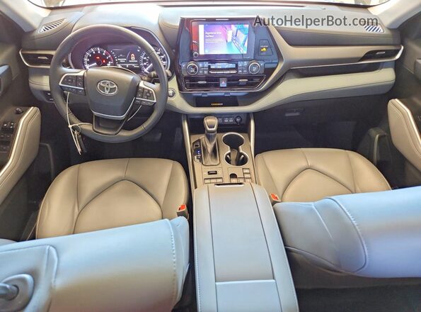 5TDKDRBH6PS503284 2023 TOYOTA HIGHLANDER Black Вид панелі приладів