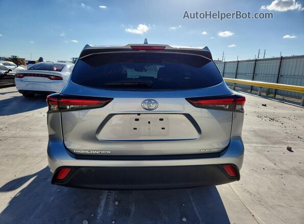 5TDKDRBH7RS566476 2024 TOYOTA HIGHLANDER Silver Vista trasera