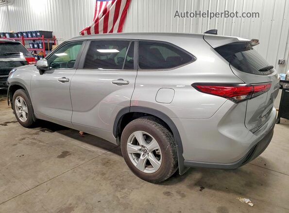 5TDKDRBH8RS548519 2024 TOYOTA HIGHLANDER Silver Задня ліва чверть