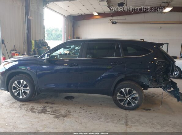5TDKDRBH8TS602540 2026 TOYOTA HIGHLANDER Синий Панорамный вид салона 360°