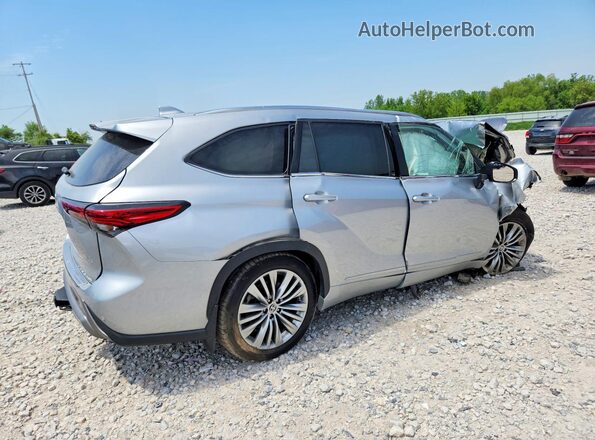 5TDKDRBH9PS003541 2023 TOYOTA HIGHLANDER Silver Հետևի աջ