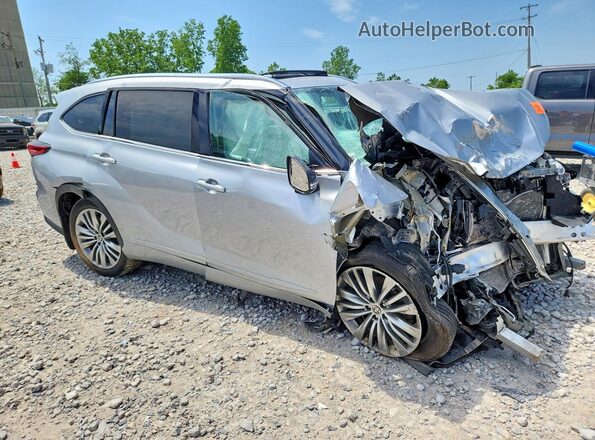 5TDKDRBH9PS003541 2023 TOYOTA HIGHLANDER Silver Առջևի աջ