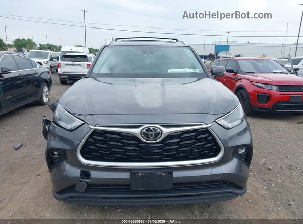 5TDKDRBHXPS007825 2023 TOYOTA HIGHLANDER Gray Vista interior trasera