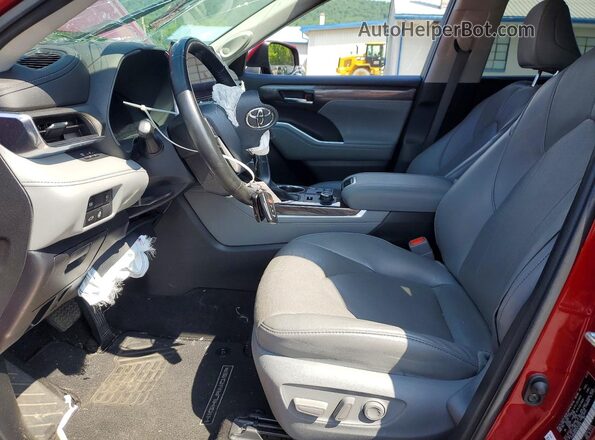 5TDKDRBHXPS015035 2023 TOYOTA HIGHLANDER Red Widok wnętrza z przodu