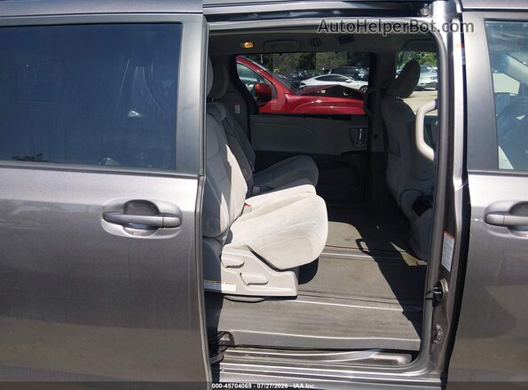 5TDKK3DC1GS732265 2016 TOYOTA SIENNA Gray VIN sticker view