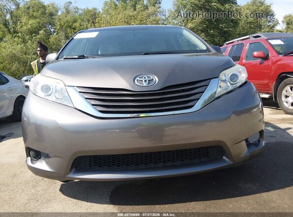 5TDKK3DC1GS732265 2016 TOYOTA SIENNA Gray 
