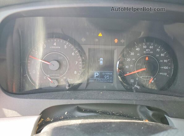 5TDKK3DC3GS701373 2016 TOYOTA SIENNA Blue Вид щитка приладів