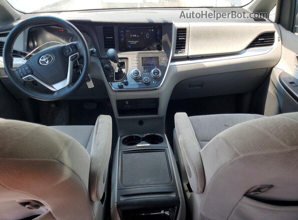 5TDKK3DC3GS701373 2016 TOYOTA SIENNA Blue Вид панелі приладів