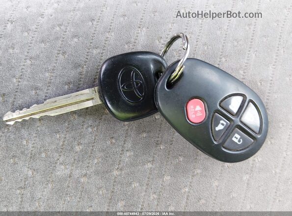 5TDKK3DC9GS719845 2016 TOYOTA SIENNA Белый Вид панели приборов