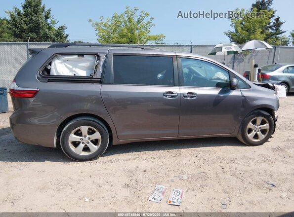 5TDKK3DCXGS756970 2016 TOYOTA SIENNA Gray Widok wnętrza 360 stopni