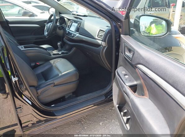 5TDKKRFH1GS147648 2016 TOYOTA HIGHLANDER Black Front interior view