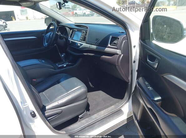 5TDKKRFH1GS165471 2016 TOYOTA HIGHLANDER White წინა სალონის ხედი