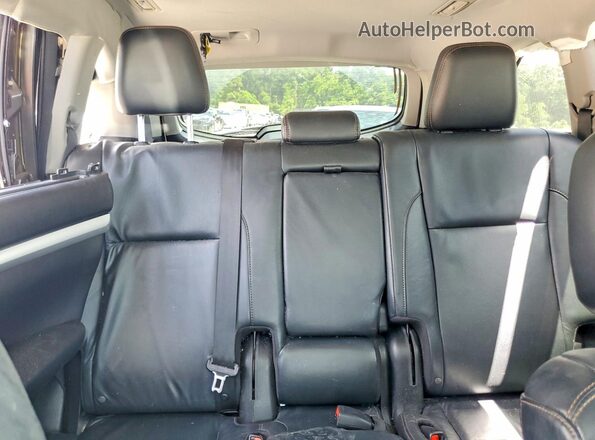 5TDKKRFH3GS502724 2016 TOYOTA HIGHLANDER Серый Вид задних сидений