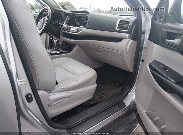 5TDKKRFH3GS503887 2016 TOYOTA HIGHLANDER Silver Vista interior delantera
