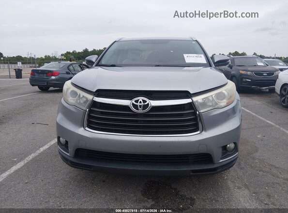 5TDKKRFH3GS503887 2016 TOYOTA HIGHLANDER Silver Vista del cuadro de instrumentos