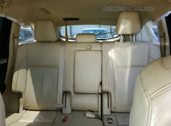 5TDKKRFH3GS505901 2016 TOYOTA HIGHLANDER Beige უკანა სავარძლების ხედი