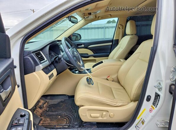 5TDKKRFH4GS152505 2016 TOYOTA HIGHLANDER Белый Вид салона спереди