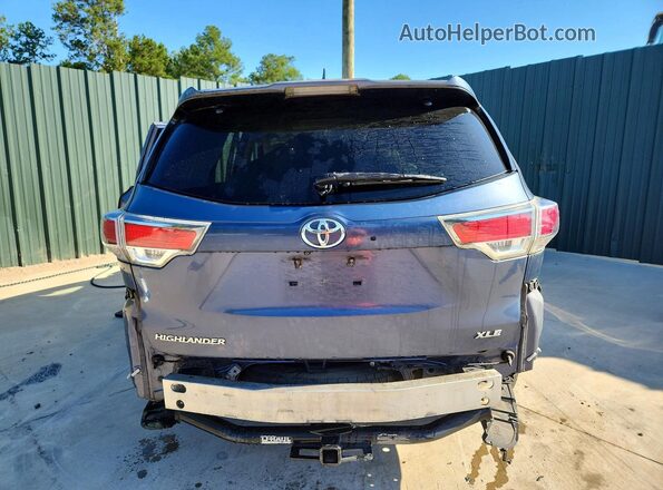 5TDKKRFH5GS502692 2016 TOYOTA HIGHLANDER Charcoal Rear view