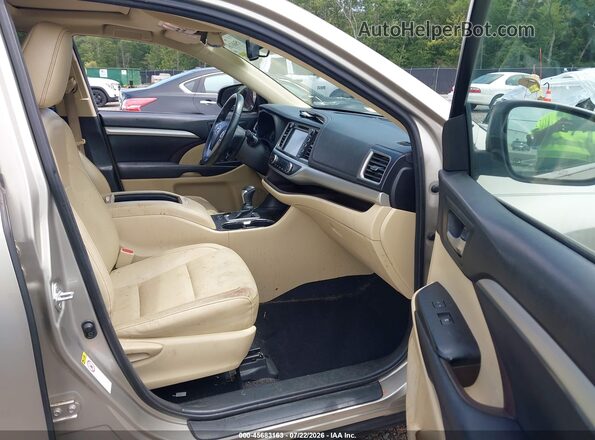 5TDKKRFH6GS501230 2016 TOYOTA HIGHLANDER Tan Вид салону спереду