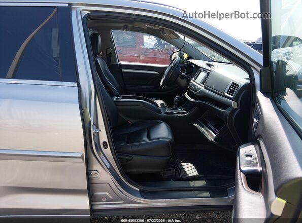 5TDKKRFH8GS505165 2016 TOYOTA HIGHLANDER Silver Սալոնի դիմացի տեսք
