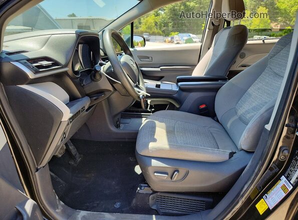 5TDKRKEC0MS016795 2021 TOYOTA SIENNA Black Вид салону спереду