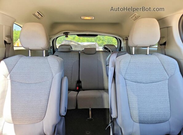 5TDKRKEC0MS016795 2021 TOYOTA SIENNA Black Вид задніх сидінь