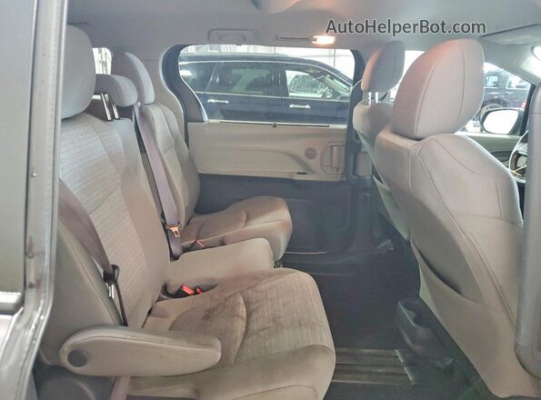 5TDKRKEC1MS043794 2021 TOYOTA SIENNA Серый Вид задней части салона