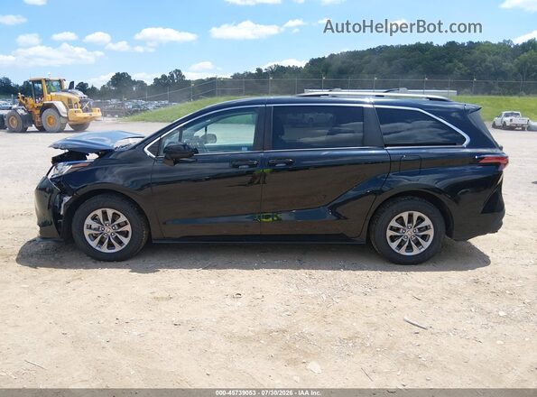 5TDKRKEC5NS078355 2022 TOYOTA SIENNA Black 360 interior view