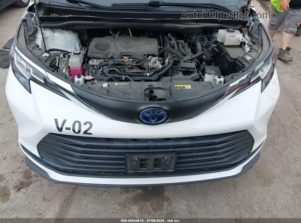 5TDKRKEC7MS045811 2021 TOYOTA SIENNA White უკანა ხედი