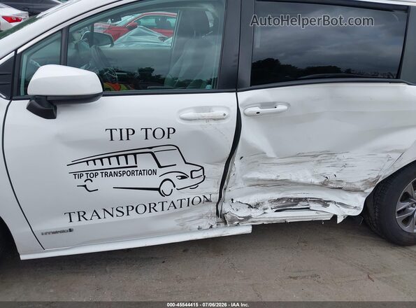 5TDKRKEC7MS045811 2021 TOYOTA SIENNA White 