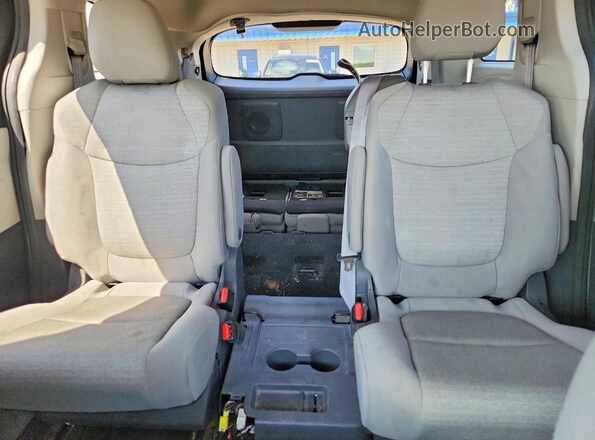 5TDKRKEC7MS048093 2021 TOYOTA SIENNA Black Вид задніх сидінь