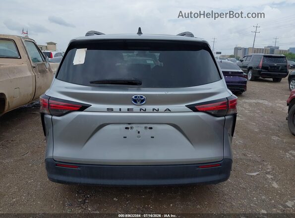 5TDKRKEC8MS052962 2021 TOYOTA SIENNA Gray 