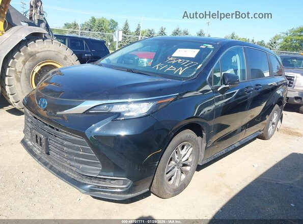 5TDKRKECXPS152744 2023 TOYOTA SIENNA Blue Front left