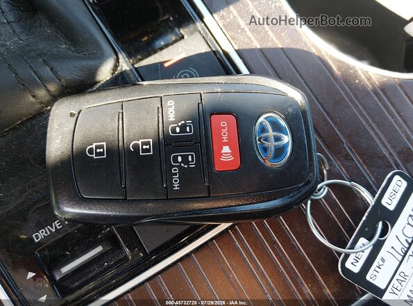 5TDKSKFC5PS074327 2023 TOYOTA SIENNA White Widok deski rozdzielczej