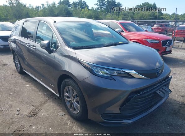 5TDKSKFC8MS011217 2021 TOYOTA SIENNA Gray უკანა სალონის ხედი