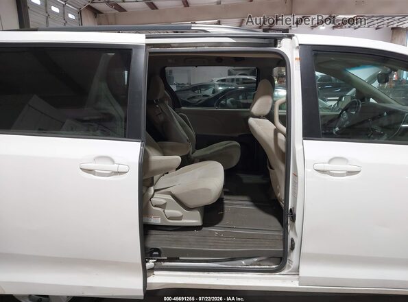 5TDKZ3DC0HS778313 2017 TOYOTA SIENNA White Вид наклейки з VIN-кодом
