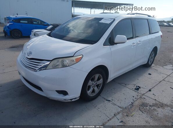 5TDKZ3DC1HS793502 2017 TOYOTA SIENNA White Передня ліва чверть