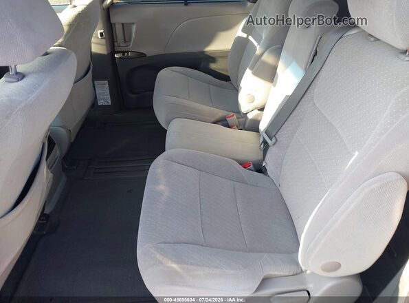 5TDKZ3DC1HS839703 2017 TOYOTA SIENNA Gray VIN կոդի պիտակի տեսք