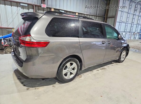 5TDKZ3DC1HS865458 2017 TOYOTA SIENNA Серый Задняя правая четверть
