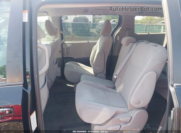5TDKZ3DC1HS898699 2017 TOYOTA SIENNA Black VIN կոդի պիտակի տեսք